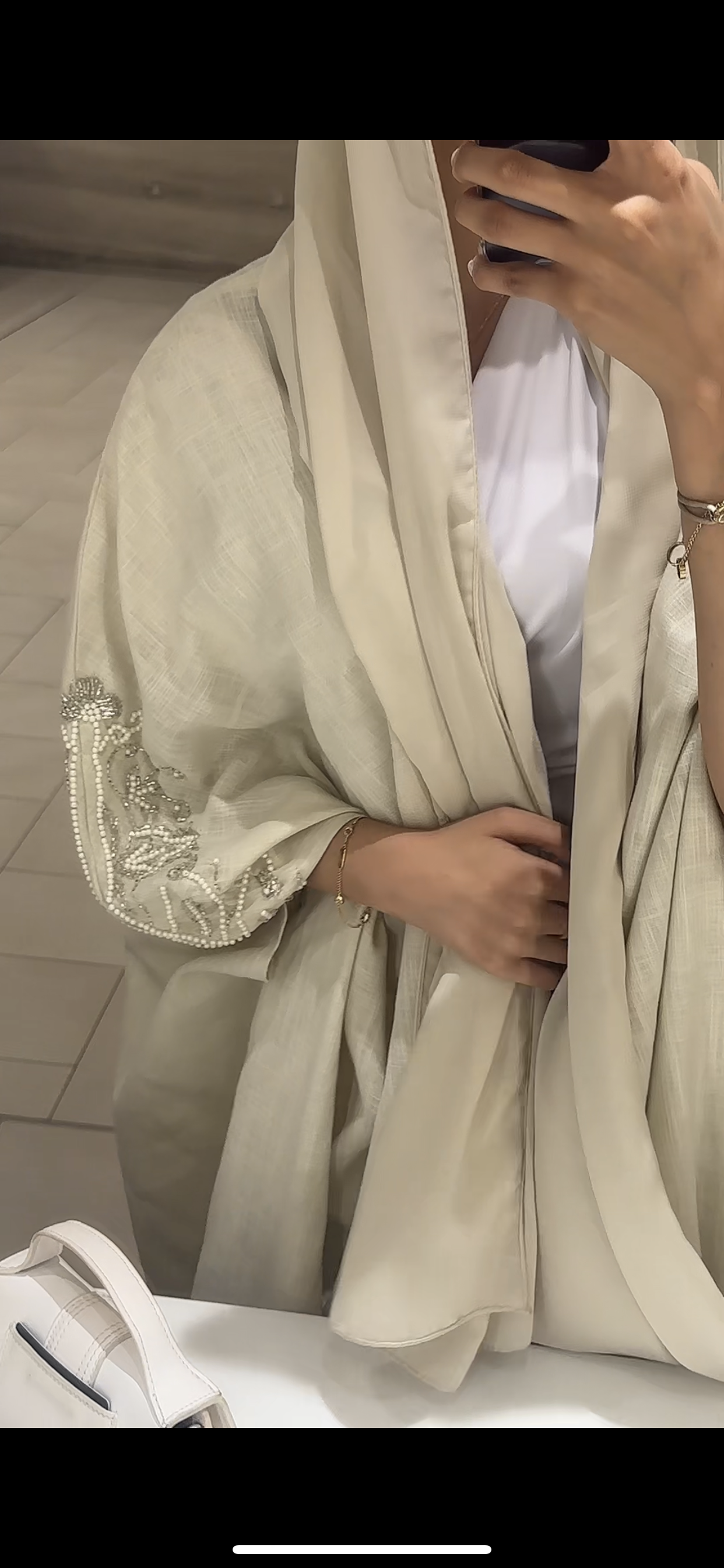 Aljohara abaya