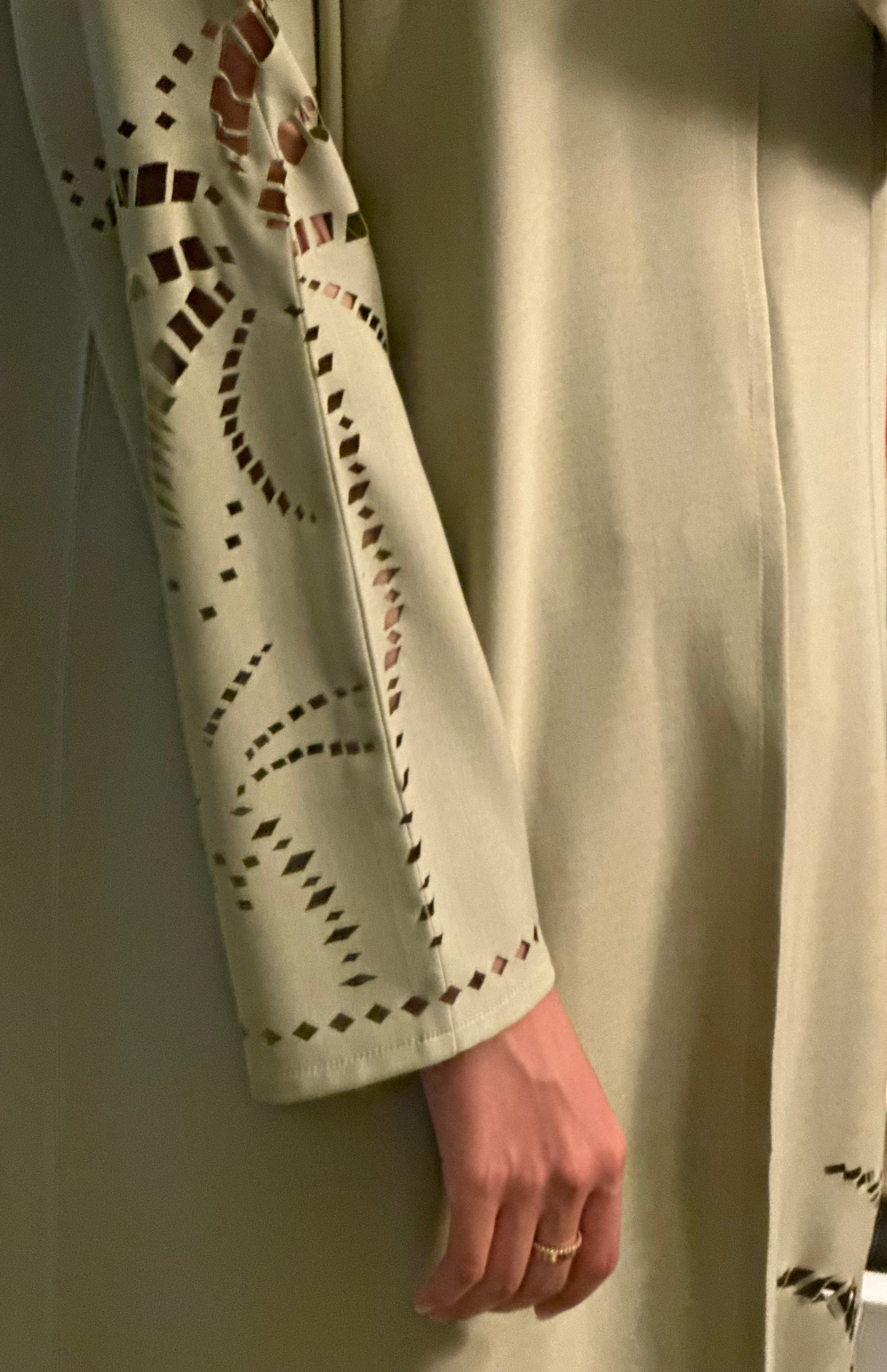 The palm abaya